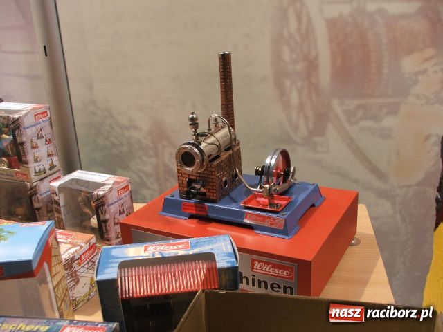 Zdjęcie w galerii na portalu naszraciborz.pl: Maszyny parowe w miniaturze wiadomości z regionu