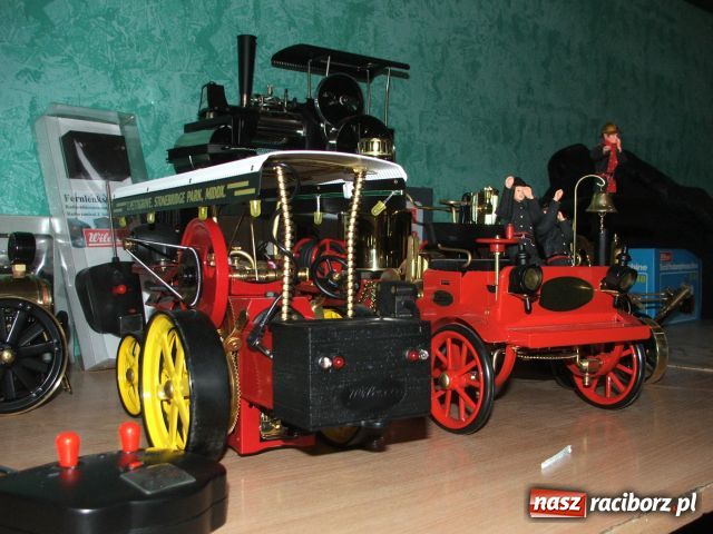 Zdjęcie w galerii na portalu naszraciborz.pl: Maszyny parowe w miniaturze wiadomości z regionu