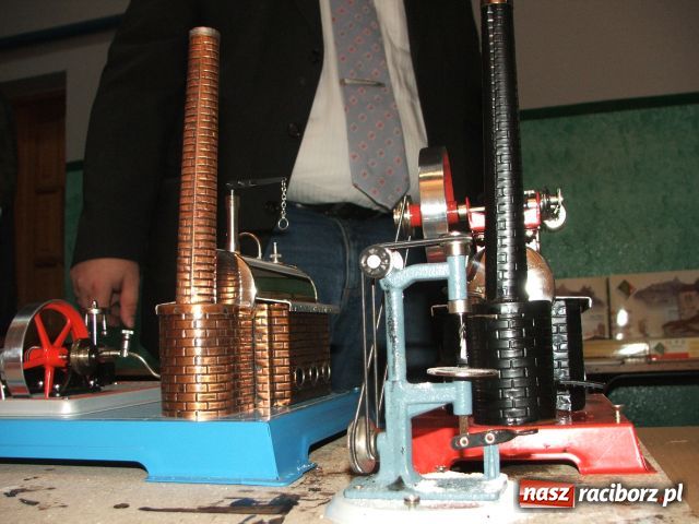 Zdjęcie w galerii na portalu naszraciborz.pl: Maszyny parowe w miniaturze wiadomości z regionu