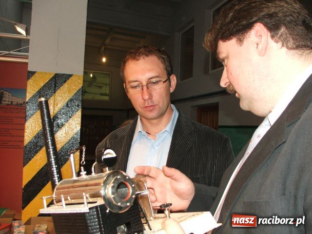 Zdjęcie w galerii na portalu naszraciborz.pl: Maszyny parowe w miniaturze wiadomości z regionu