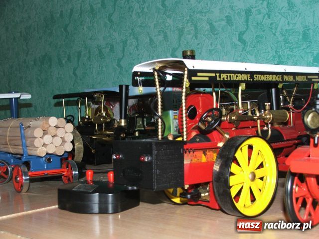 Zdjęcie w galerii na portalu naszraciborz.pl: Maszyny parowe w miniaturze wiadomości z regionu