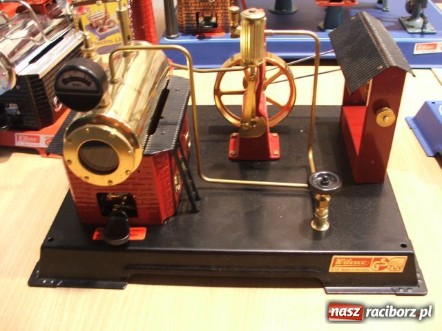 Zdjęcie w galerii na portalu naszraciborz.pl: Maszyny parowe w miniaturze wiadomości z regionu