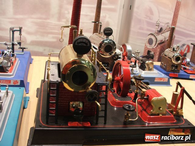 Zdjęcie w galerii na portalu naszraciborz.pl: Maszyny parowe w miniaturze wiadomości z regionu