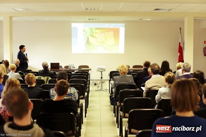 Zdjęcie w galerii na portalu naszraciborz.pl: Od rondla do muzeum, czyli pietrowickie spotkania z archeologią wiadomości z regionu