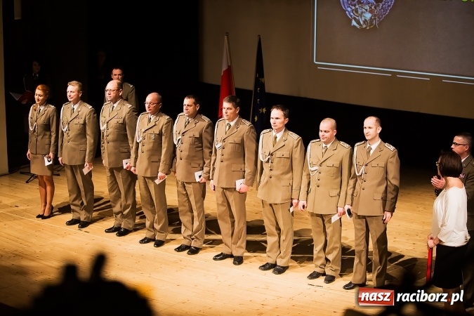 Zdjęcie w galerii na portalu naszraciborz.pl: Odznaczenia i wyróżnienia w Straży Granicznej wiadomości z regionu