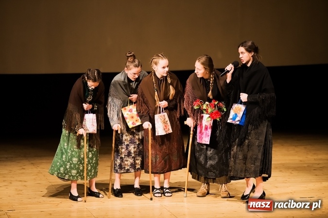 Zdjęcie w galerii na portalu naszraciborz.pl: Odznaczenia i wyróżnienia w Straży Granicznej wiadomości z regionu