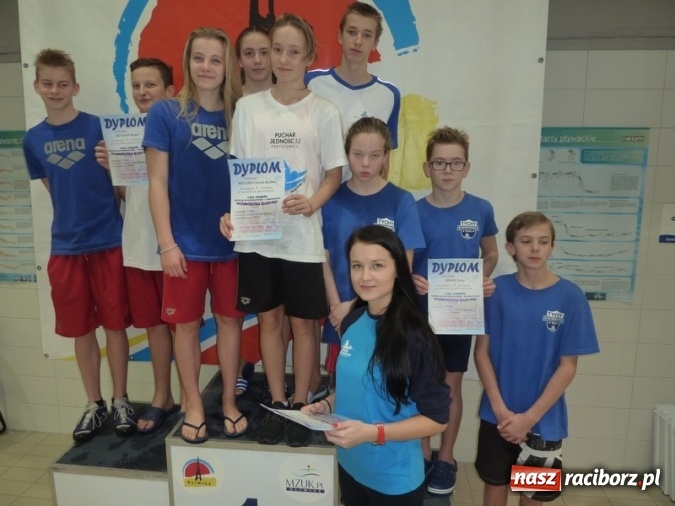 Zdjęcie w galerii na portalu naszraciborz.pl: Pływanie. 13-latkowie na prowadzeniu  wiadomości z regionu
