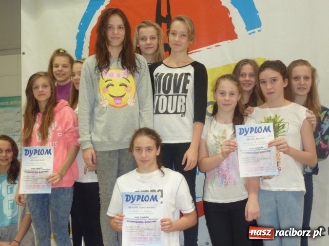 Zdjęcie w galerii na portalu naszraciborz.pl: Pływanie. 13-latkowie na prowadzeniu  wiadomości z regionu