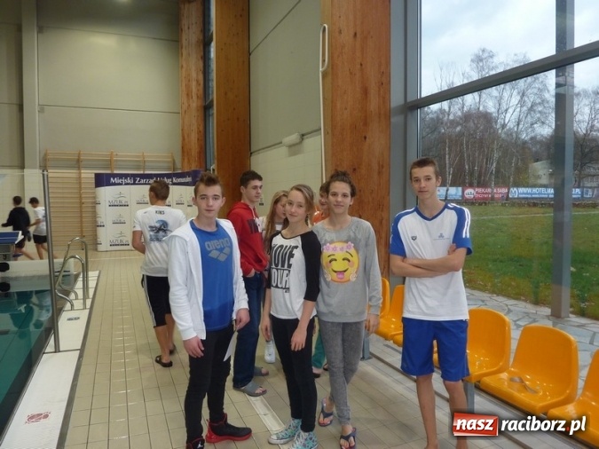 Zdjęcie w galerii na portalu naszraciborz.pl: Pływanie. 13-latkowie na prowadzeniu  wiadomości z regionu