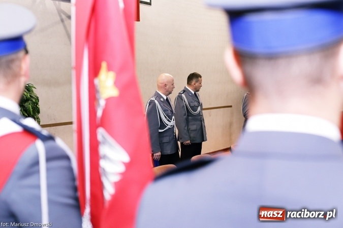 Zdjęcie w galerii na portalu naszraciborz.pl: Intronizacja w raciborskim garnizonie. Nowy komendant już na posterunku wiadomości z regionu