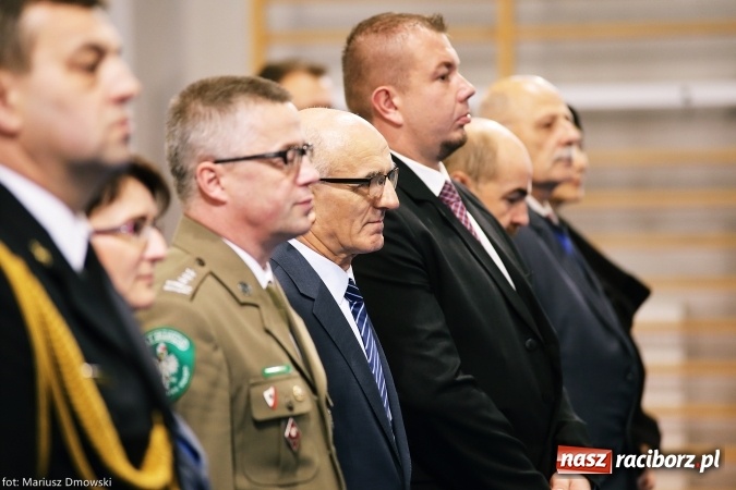 Zdjęcie w galerii na portalu naszraciborz.pl: Intronizacja w raciborskim garnizonie. Nowy komendant już na posterunku wiadomości z regionu
