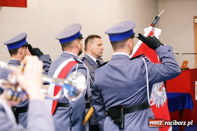 Zdjęcie w galerii na portalu naszraciborz.pl: Intronizacja w raciborskim garnizonie. Nowy komendant już na posterunku wiadomości z regionu