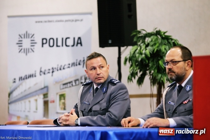 Zdjęcie w galerii na portalu naszraciborz.pl: Intronizacja w raciborskim garnizonie. Nowy komendant już na posterunku wiadomości z regionu