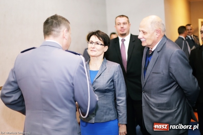 Zdjęcie w galerii na portalu naszraciborz.pl: Intronizacja w raciborskim garnizonie. Nowy komendant już na posterunku wiadomości z regionu