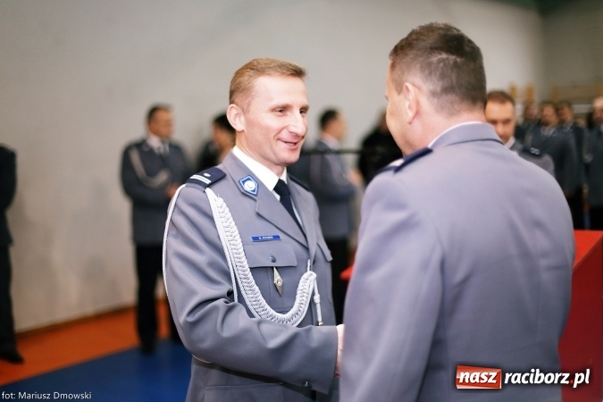 Zdjęcie w galerii na portalu naszraciborz.pl: Intronizacja w raciborskim garnizonie. Nowy komendant już na posterunku wiadomości z regionu