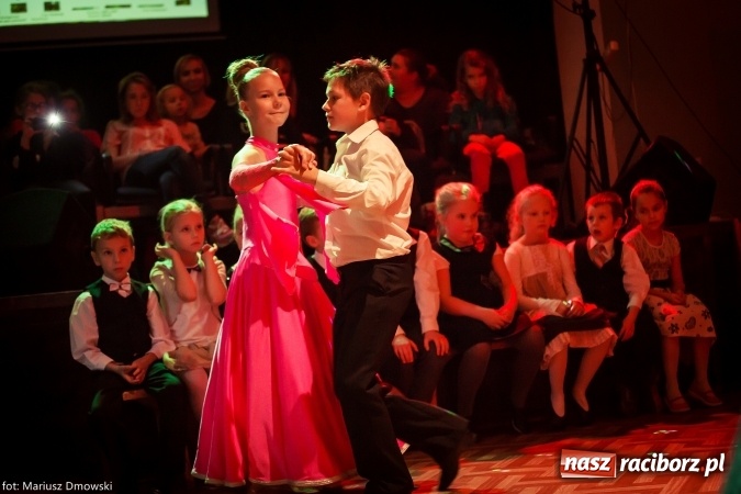 Zdjęcie w galerii na portalu naszraciborz.pl: Jesienne Tańczenie na Rozkręcenie wiadomości z regionu