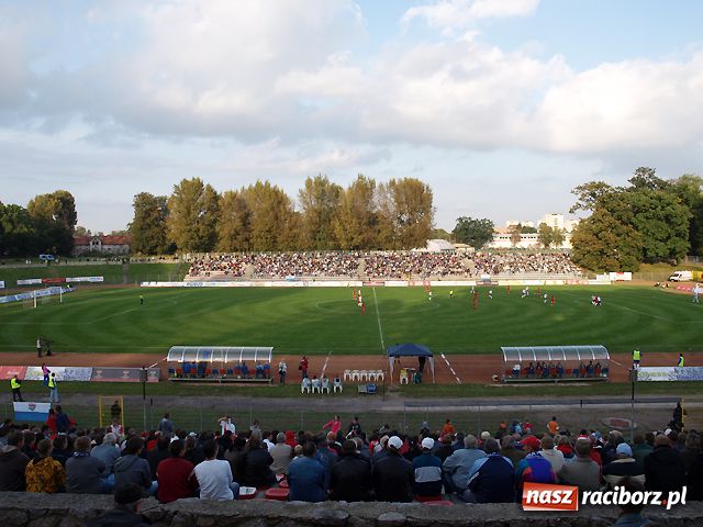 Zdjęcie w galerii na portalu naszraciborz.pl: Unitki grały, ale przegrały 1:3 wiadomości z regionu