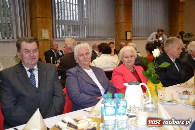 Zdjęcie w galerii na portalu naszraciborz.pl: Tyle razem dróg przebytych, czyli złote jubileusze w Krzyżanowicach wiadomości z regionu