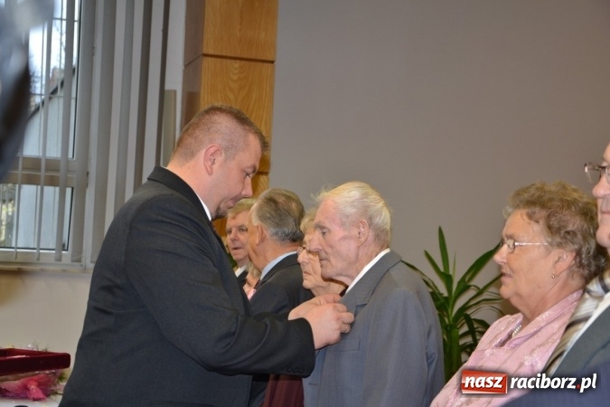 Zdjęcie w galerii na portalu naszraciborz.pl: Tyle razem dróg przebytych, czyli złote jubileusze w Krzyżanowicach wiadomości z regionu