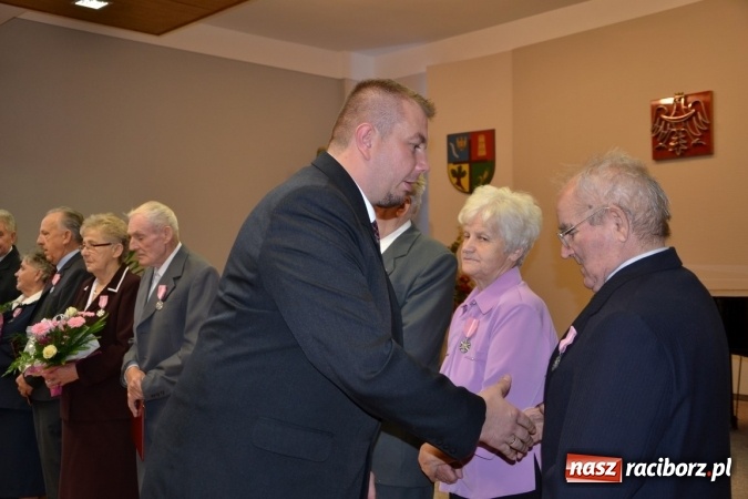 Zdjęcie w galerii na portalu naszraciborz.pl: Tyle razem dróg przebytych, czyli złote jubileusze w Krzyżanowicach wiadomości z regionu