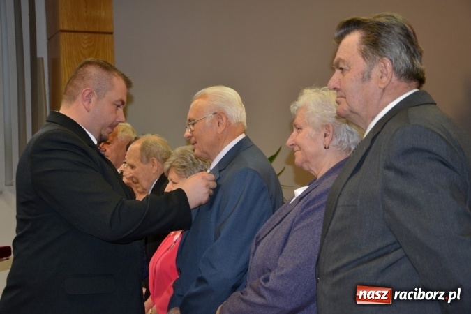 Zdjęcie w galerii na portalu naszraciborz.pl: Tyle razem dróg przebytych, czyli złote jubileusze w Krzyżanowicach wiadomości z regionu