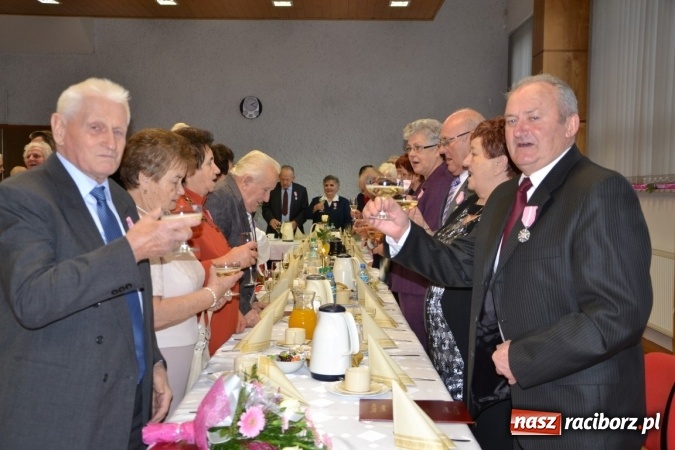Zdjęcie w galerii na portalu naszraciborz.pl: Tyle razem dróg przebytych, czyli złote jubileusze w Krzyżanowicach wiadomości z regionu