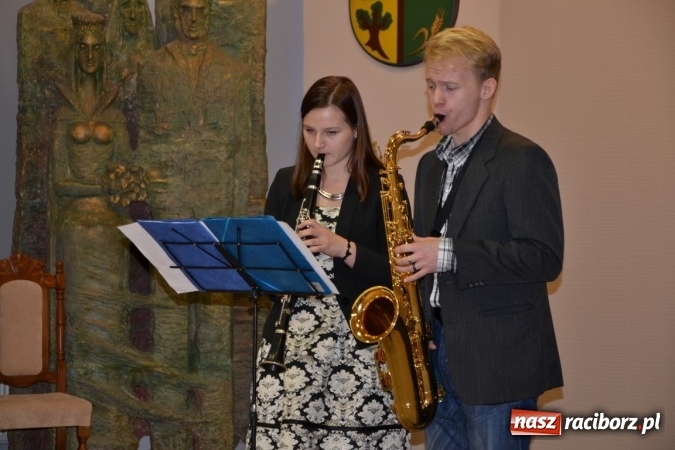 Zdjęcie w galerii na portalu naszraciborz.pl: Tyle razem dróg przebytych, czyli złote jubileusze w Krzyżanowicach wiadomości z regionu