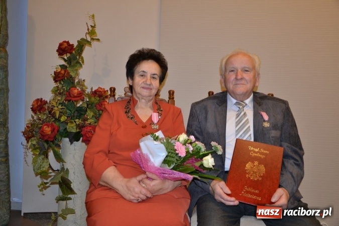 Zdjęcie w galerii na portalu naszraciborz.pl: Tyle razem dróg przebytych, czyli złote jubileusze w Krzyżanowicach wiadomości z regionu