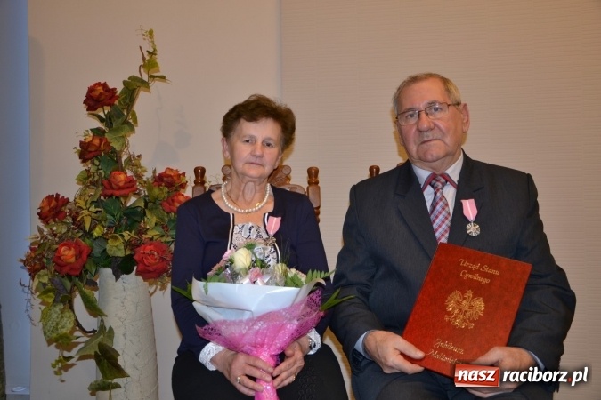 Zdjęcie w galerii na portalu naszraciborz.pl: Tyle razem dróg przebytych, czyli złote jubileusze w Krzyżanowicach wiadomości z regionu