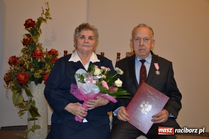 Zdjęcie w galerii na portalu naszraciborz.pl: Tyle razem dróg przebytych, czyli złote jubileusze w Krzyżanowicach wiadomości z regionu