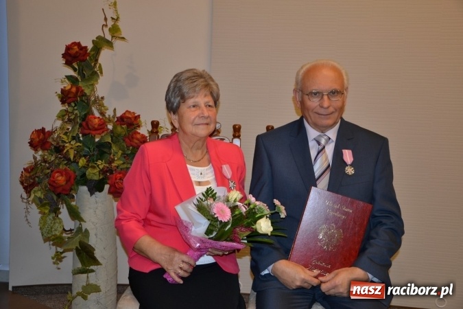 Zdjęcie w galerii na portalu naszraciborz.pl: Tyle razem dróg przebytych, czyli złote jubileusze w Krzyżanowicach wiadomości z regionu