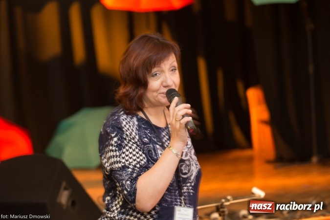 Zdjęcie w galerii na portalu naszraciborz.pl: Jesienne granie w MDK. Muzyczne podróże solistów Mirażu wiadomości z regionu