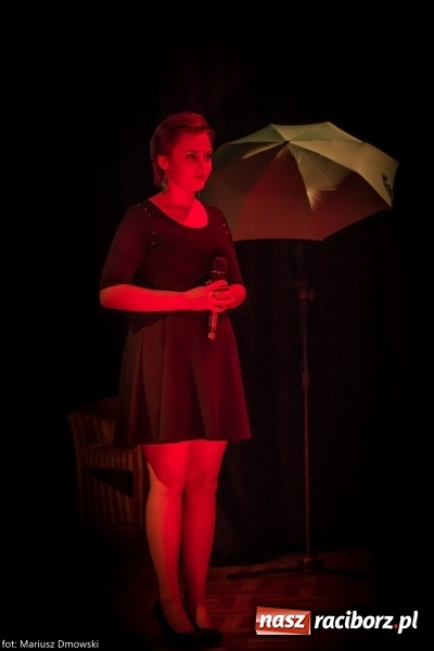 Zdjęcie w galerii na portalu naszraciborz.pl: Jesienne granie w MDK. Muzyczne podróże solistów Mirażu wiadomości z regionu