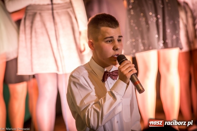 Zdjęcie w galerii na portalu naszraciborz.pl: Jesienne granie w MDK. Muzyczne podróże solistów Mirażu wiadomości z regionu