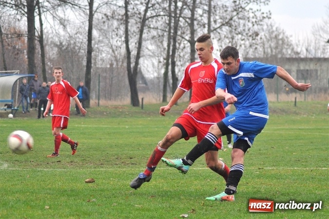 Zdjęcie w galerii na portalu naszraciborz.pl: Krzanowice wygrały ostatni mecz w tym roku wiadomości z regionu