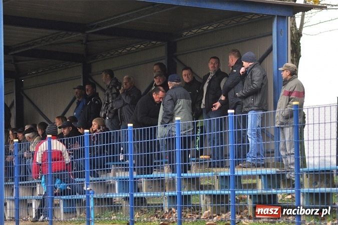 Zdjęcie w galerii na portalu naszraciborz.pl: Krzanowice wygrały ostatni mecz w tym roku wiadomości z regionu
