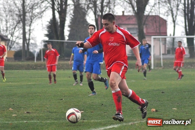 Zdjęcie w galerii na portalu naszraciborz.pl: Krzanowice wygrały ostatni mecz w tym roku wiadomości z regionu