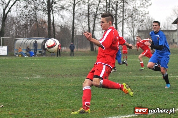 Zdjęcie w galerii na portalu naszraciborz.pl: Krzanowice wygrały ostatni mecz w tym roku wiadomości z regionu
