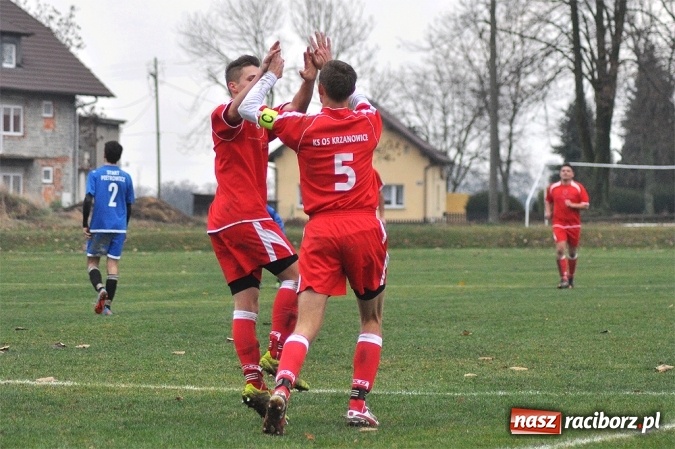 Zdjęcie w galerii na portalu naszraciborz.pl: Krzanowice wygrały ostatni mecz w tym roku wiadomości z regionu