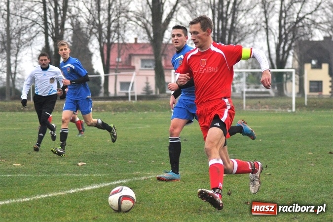 Zdjęcie w galerii na portalu naszraciborz.pl: Krzanowice wygrały ostatni mecz w tym roku wiadomości z regionu