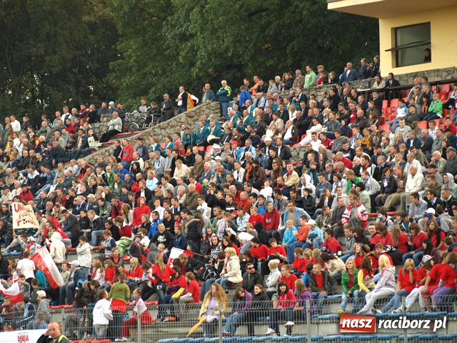 Zdjęcie w galerii na portalu naszraciborz.pl: RTP Unia Racibórz była bardzo gościnna wiadomości z regionu