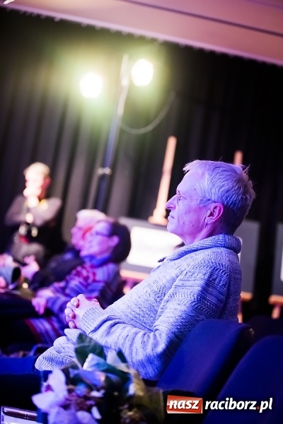 Zdjęcie w galerii na portalu naszraciborz.pl: Zbigniew Foryś zagrał w Raciborskim Centrum Kultury. Promocja nowego numeru Almanachu Prowincjonalnego wiadomości z regionu