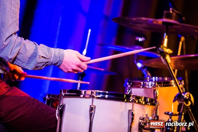 Zdjęcie w galerii na portalu naszraciborz.pl: Zbigniew Foryś zagrał w Raciborskim Centrum Kultury. Promocja nowego numeru Almanachu Prowincjonalnego wiadomości z regionu