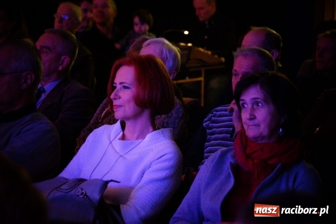 Zdjęcie w galerii na portalu naszraciborz.pl: Zbigniew Foryś zagrał w Raciborskim Centrum Kultury. Promocja nowego numeru Almanachu Prowincjonalnego wiadomości z regionu