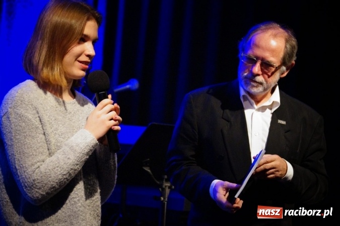 Zdjęcie w galerii na portalu naszraciborz.pl: Zbigniew Foryś zagrał w Raciborskim Centrum Kultury. Promocja nowego numeru Almanachu Prowincjonalnego wiadomości z regionu