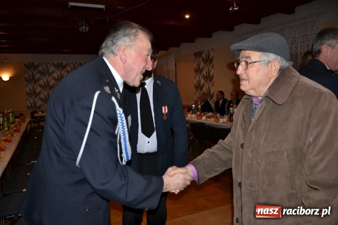 Zdjęcie w galerii na portalu naszraciborz.pl: Druhowie seniorzy spotkali się w Nowej Wiosce wiadomości z regionu