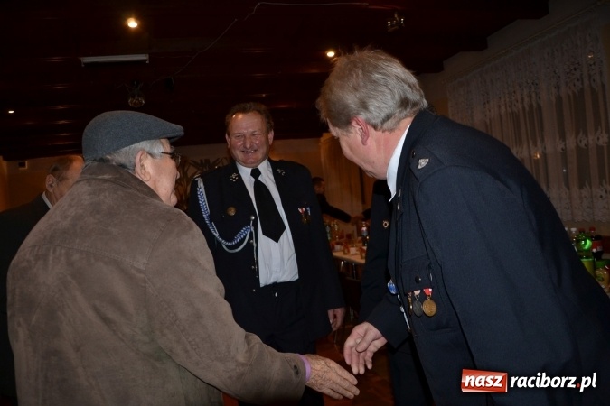 Zdjęcie w galerii na portalu naszraciborz.pl: Druhowie seniorzy spotkali się w Nowej Wiosce wiadomości z regionu