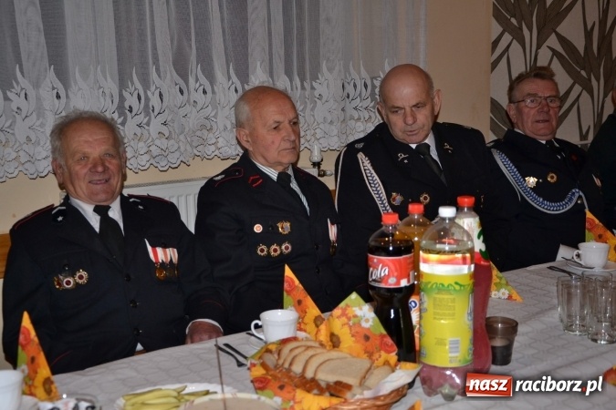 Zdjęcie w galerii na portalu naszraciborz.pl: Druhowie seniorzy spotkali się w Nowej Wiosce wiadomości z regionu