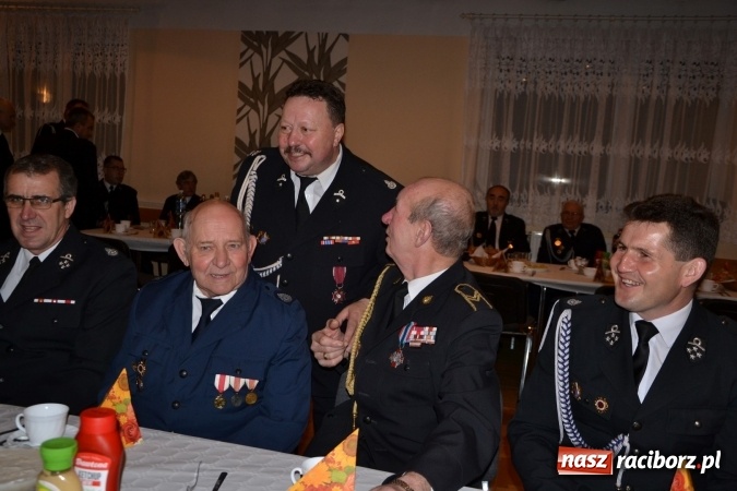 Zdjęcie w galerii na portalu naszraciborz.pl: Druhowie seniorzy spotkali się w Nowej Wiosce wiadomości z regionu