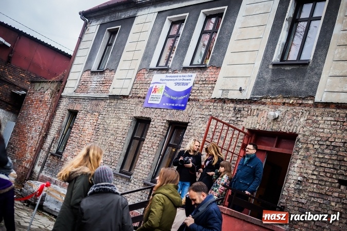 Zdjęcie w galerii na portalu naszraciborz.pl: Siedziba Stowarzyszenia Spektrum oficjalnie otwarta wiadomości z regionu